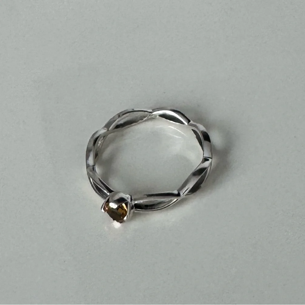 NWOT Sundance Writhen Ring, Citrine, Sterling Silver - Picture 3 of 7